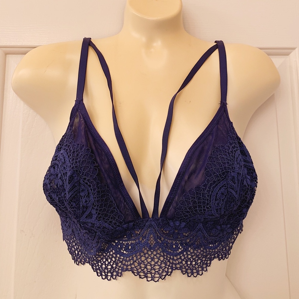 Large Blue Sexy Victoria Secret Lace Bralette